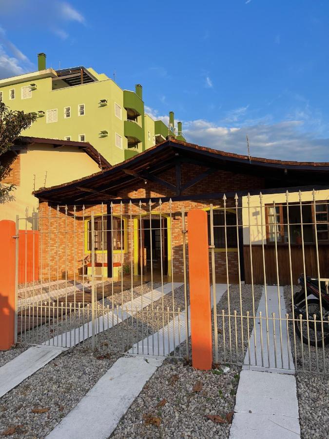Hostel Coraticum 우바투바 외부 사진
